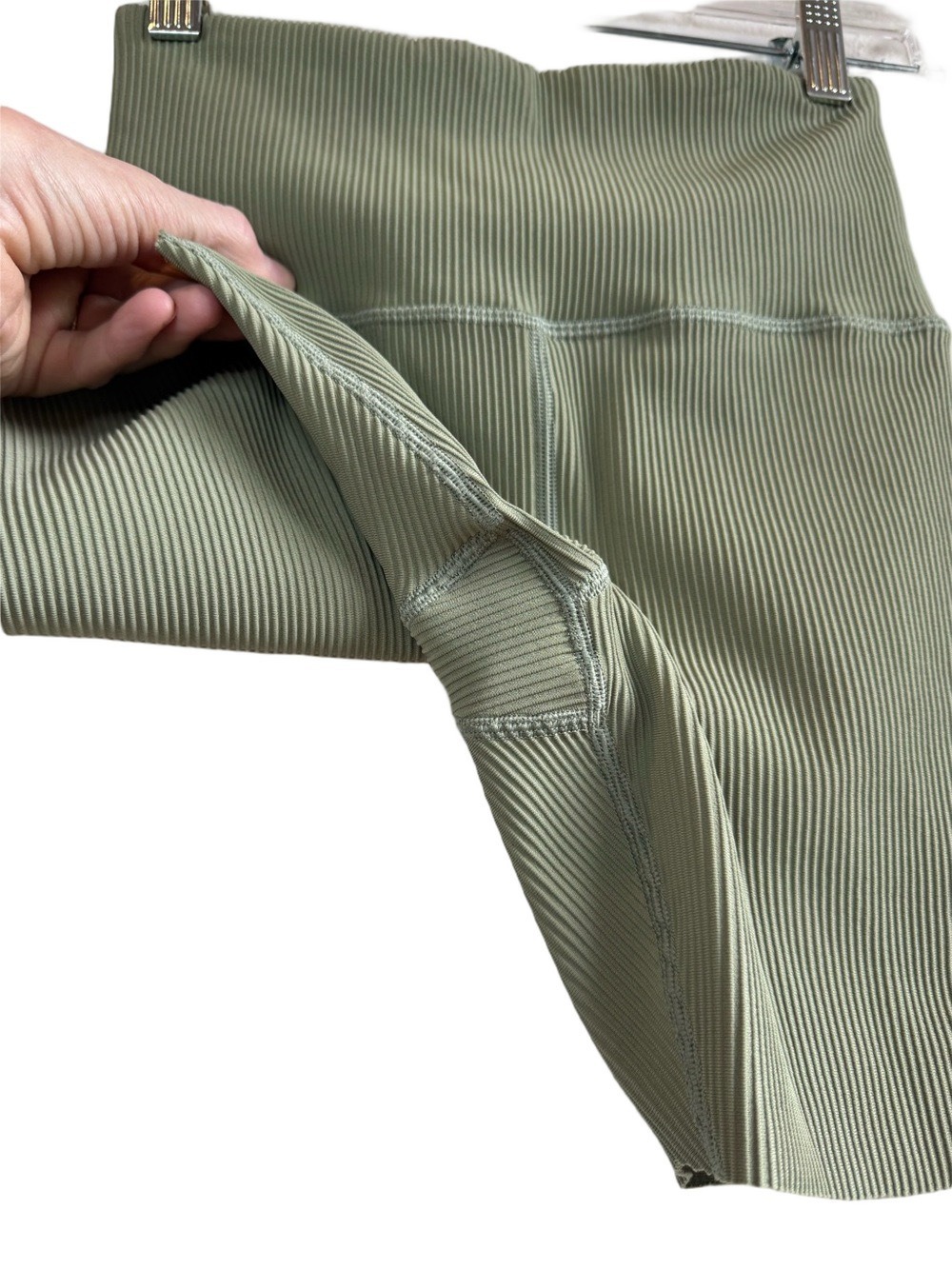 ATHLETA ‘Elation Rib’ High Rise Shorts - Picture 5 of 11